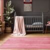 alfombra-imitacion-madera-rosa-alfombra