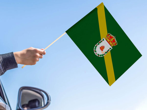 Bandera con palo Aldeaquemada