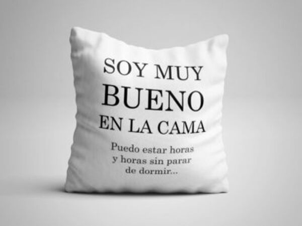 cojin-frases-soy-muy-bueno