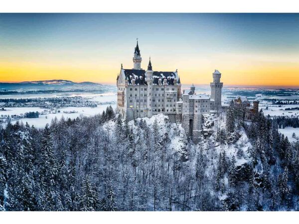 Fotomural Castillo Nevado al Atardecer