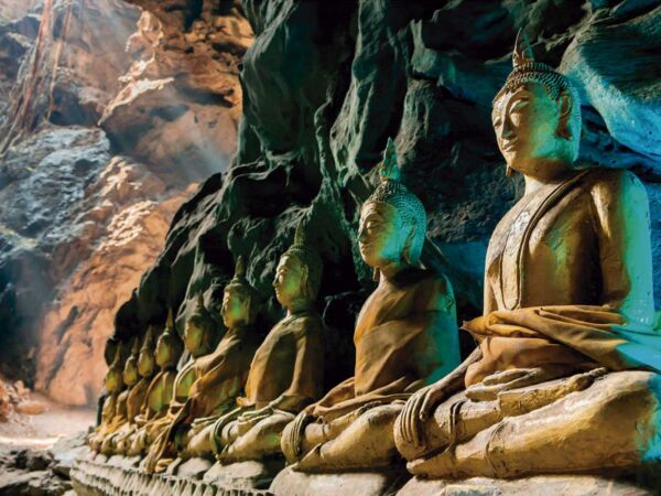 Fotomural Vinilo Cueva Buda Tailandia