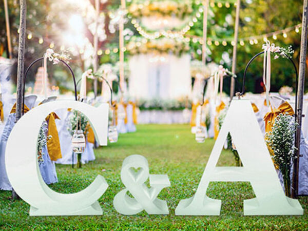 Letras de corcho para bodas