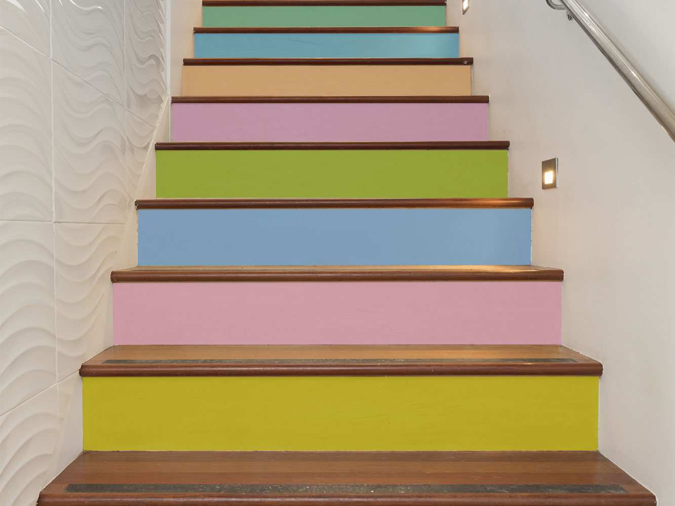 Vinilo Decorativo Escaleras de Colores