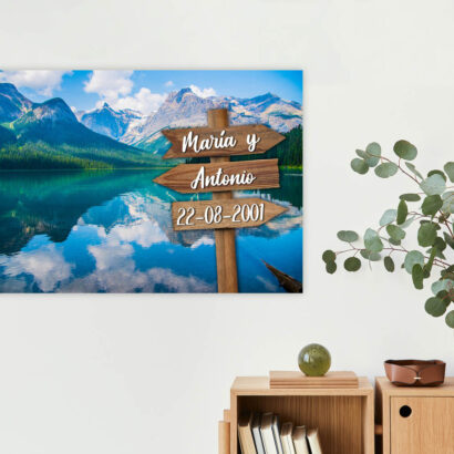 Cuadro Paisaje Montañas con Nombres Personalizados 3 Flechas